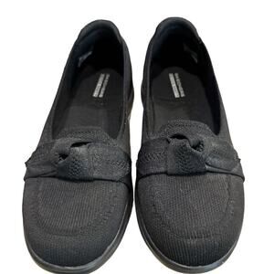 Skechers Women's black Slip-On Loafers Size 6.5 Vegan Washable Flats